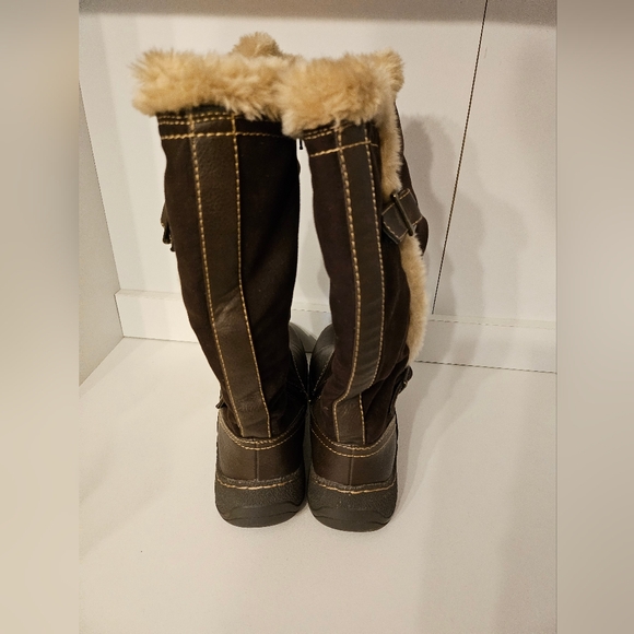 Yuu Brown Elsy faux fur lined winter boots size 6M - Picture 4 of 10